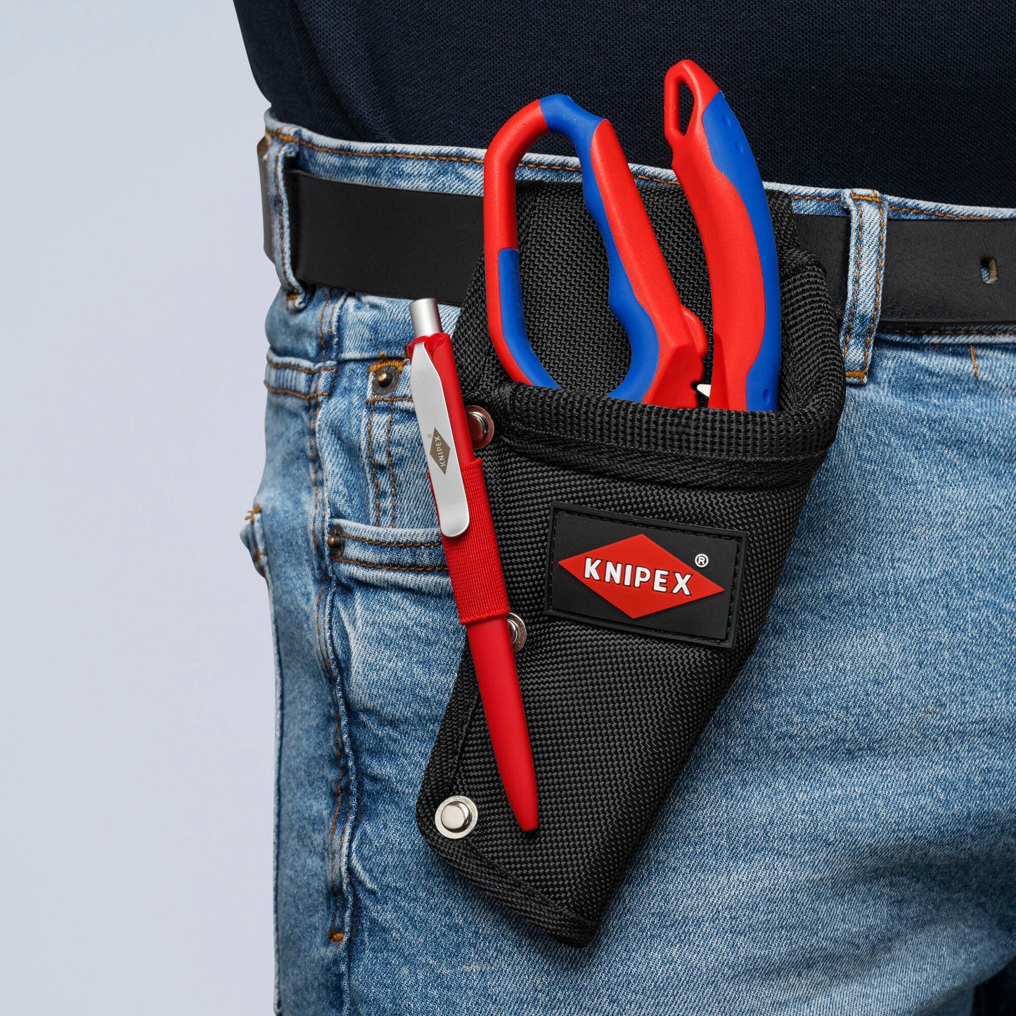 75 LE 7 1/2" Multi-purpose Belt Pouch, Empty